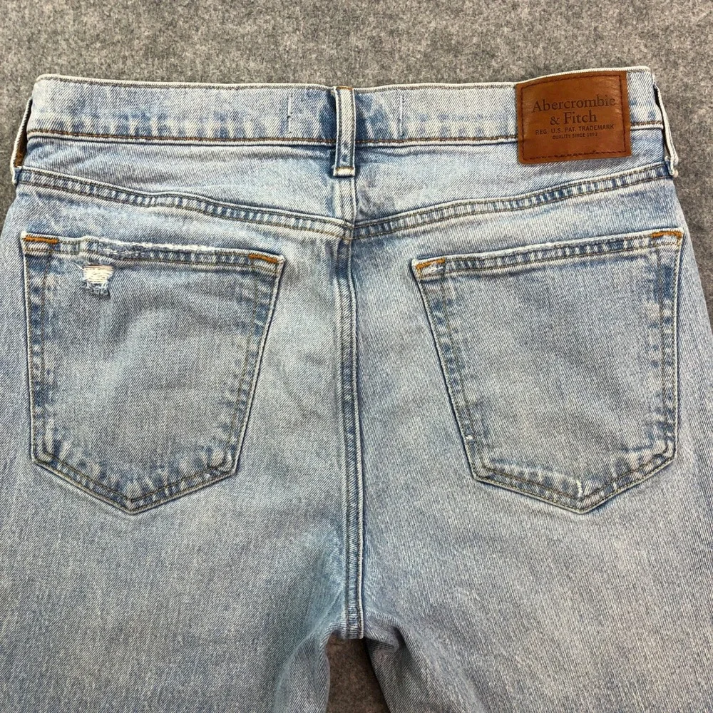 Abercrombie and Fitch Vintage Straight Mens Jeans 32x30 (fits 34x29) Light Wash